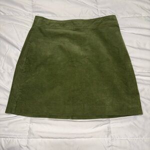 J. Crew corduroy pencil skirt - size 4 size olive army green